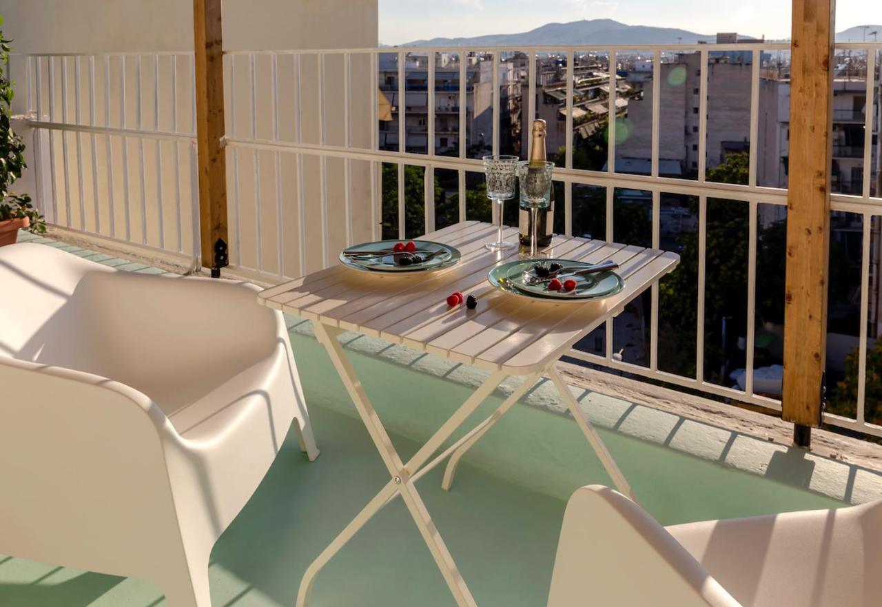 Blue And White Apartment Vipgreece Athens Exterior photo